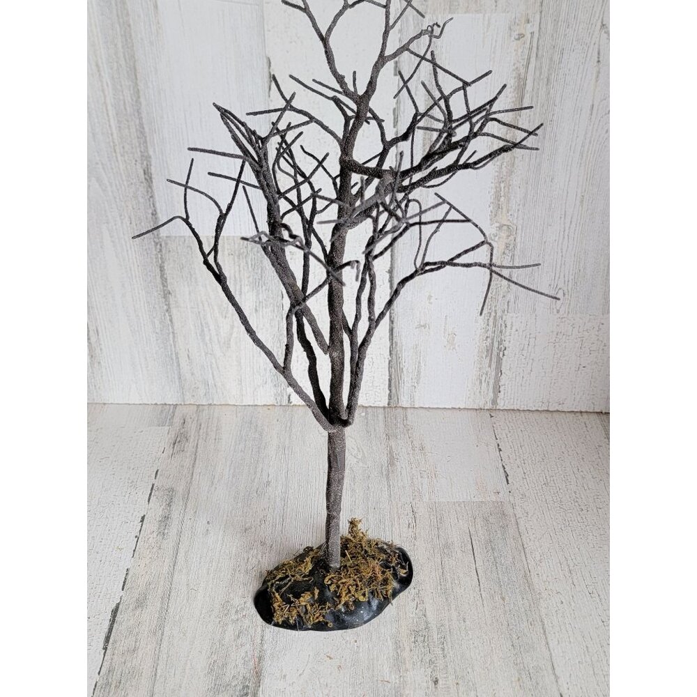 Brown moss tree bare branch‎ village accessory Halloween fall